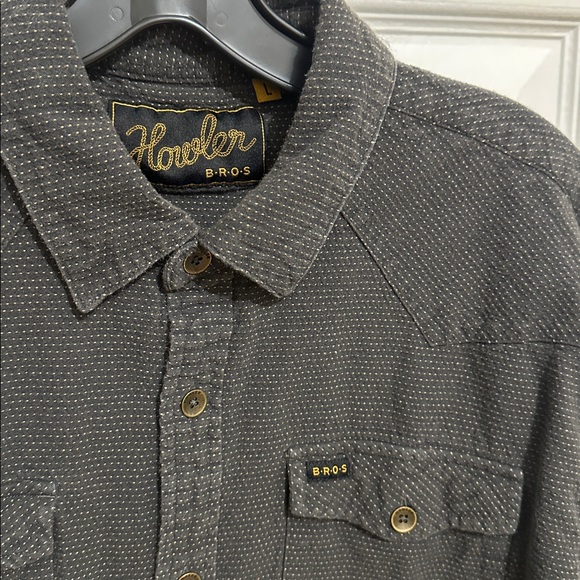 Howler Bros button down - Picture 2 of 3